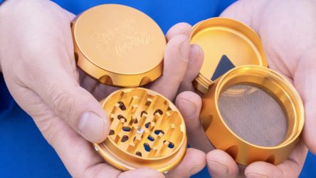 What is the Best Herb Grinder? Top 5 Picks for 2026